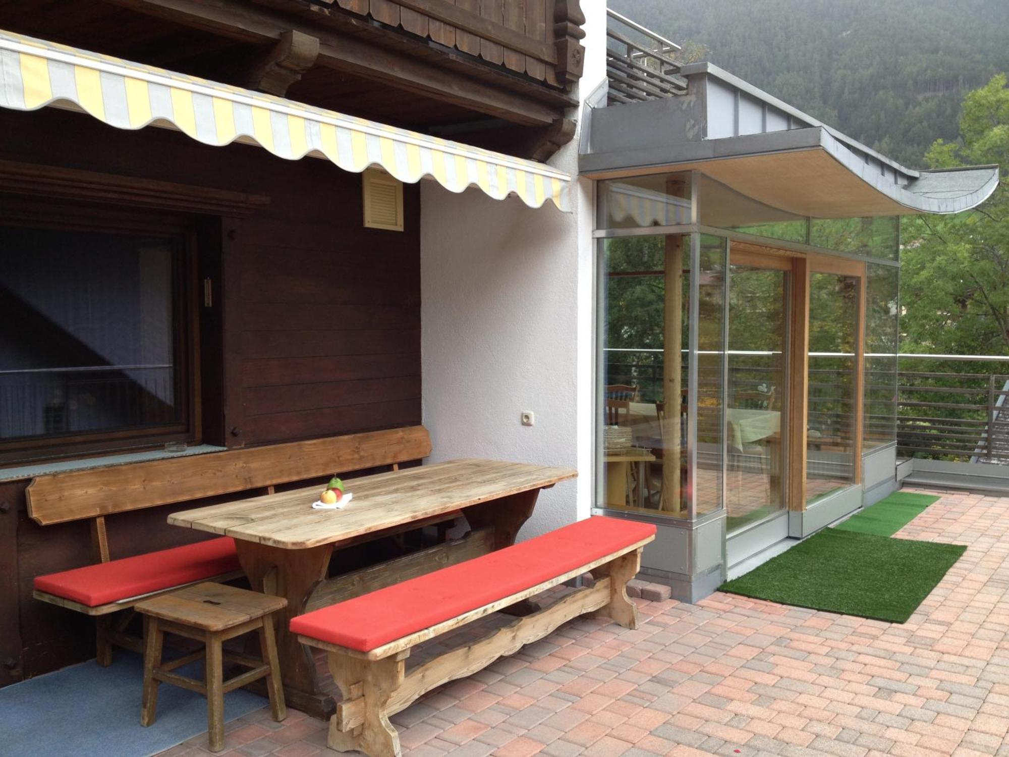 Pension Tina Neustift im Stubaital Exterior foto